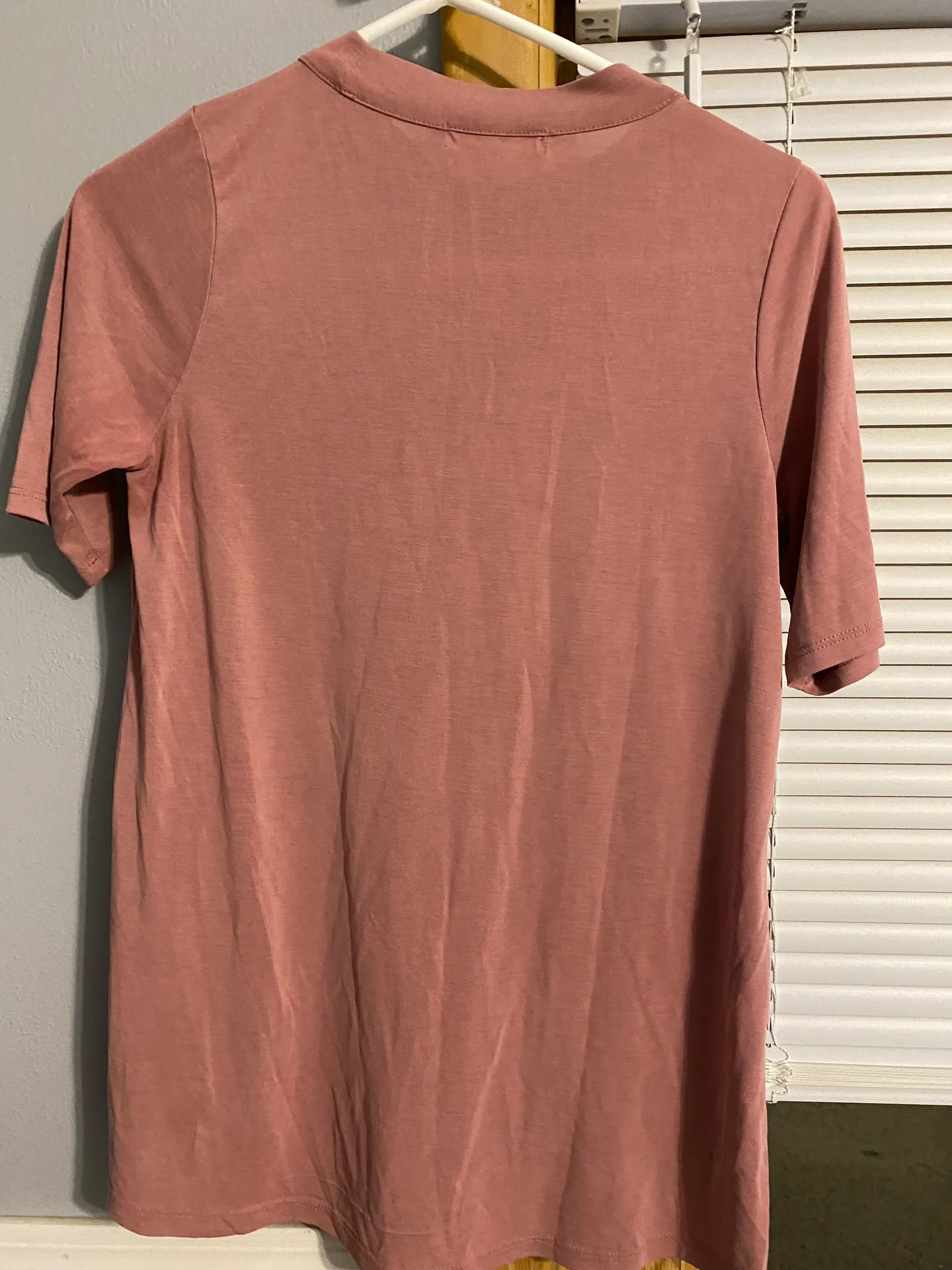 Active USA Cute V Neck Women’s Short Sleeve Top - Image 2