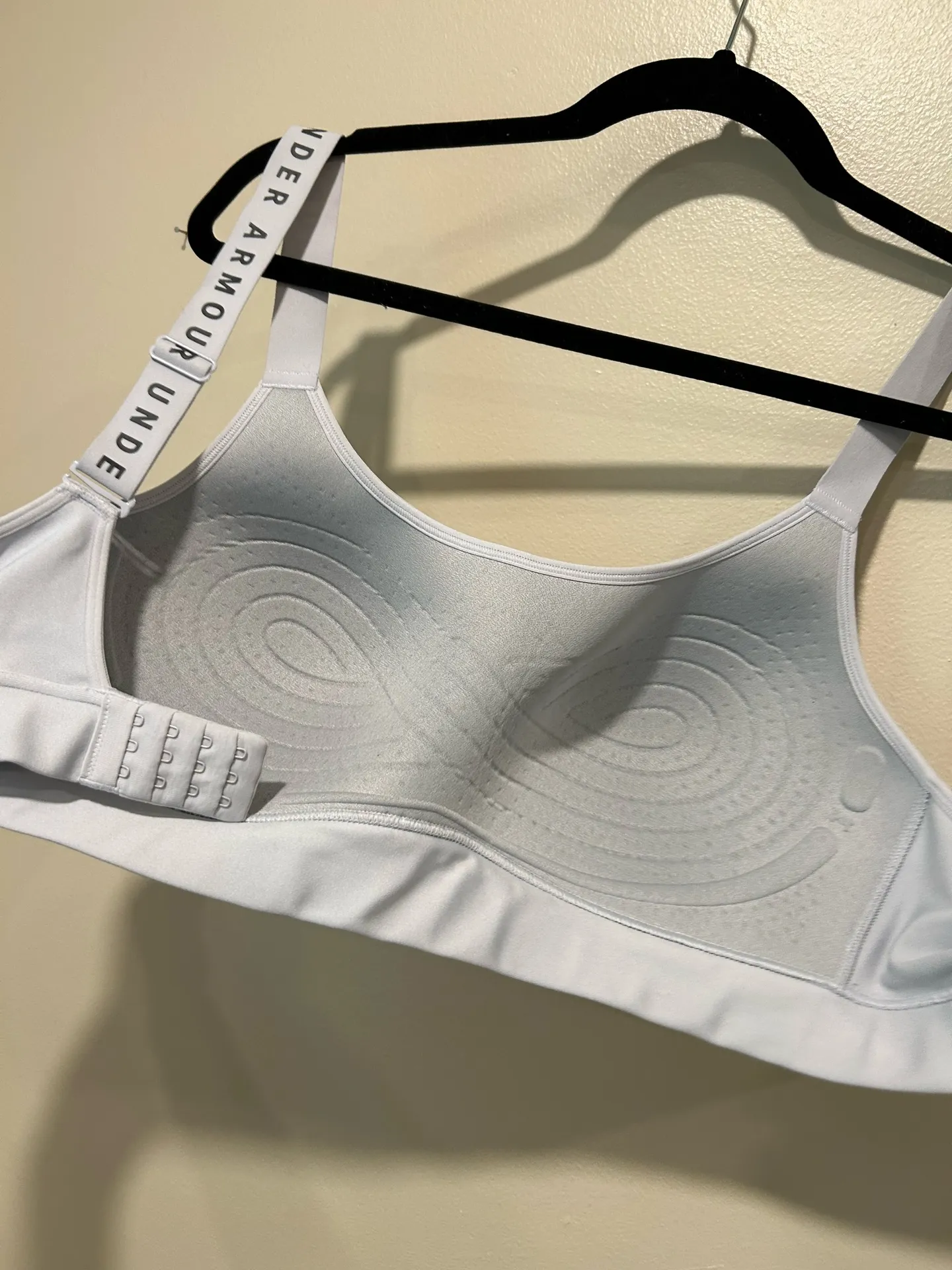 Under Armour white XL sports bra  - Image 7