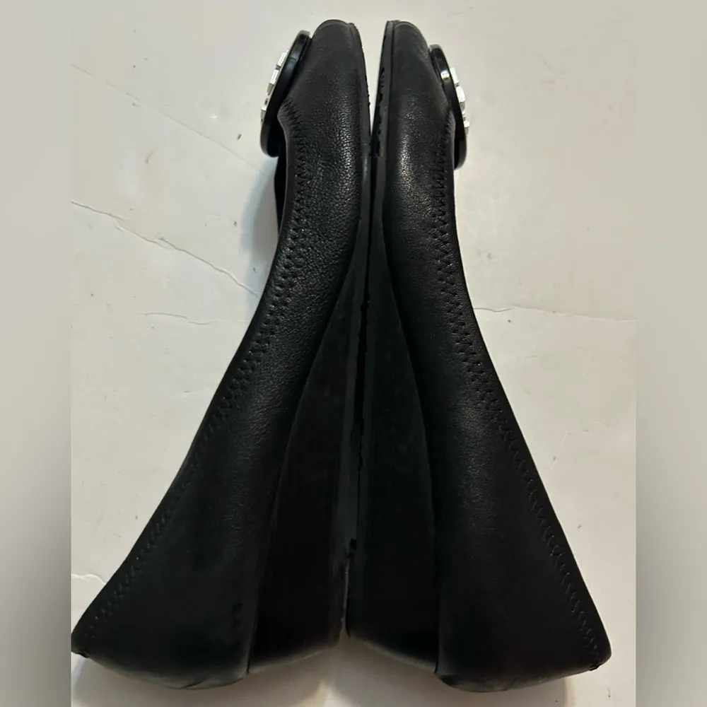 Tory Burch black wedge shoes size 8.5 - Image 5