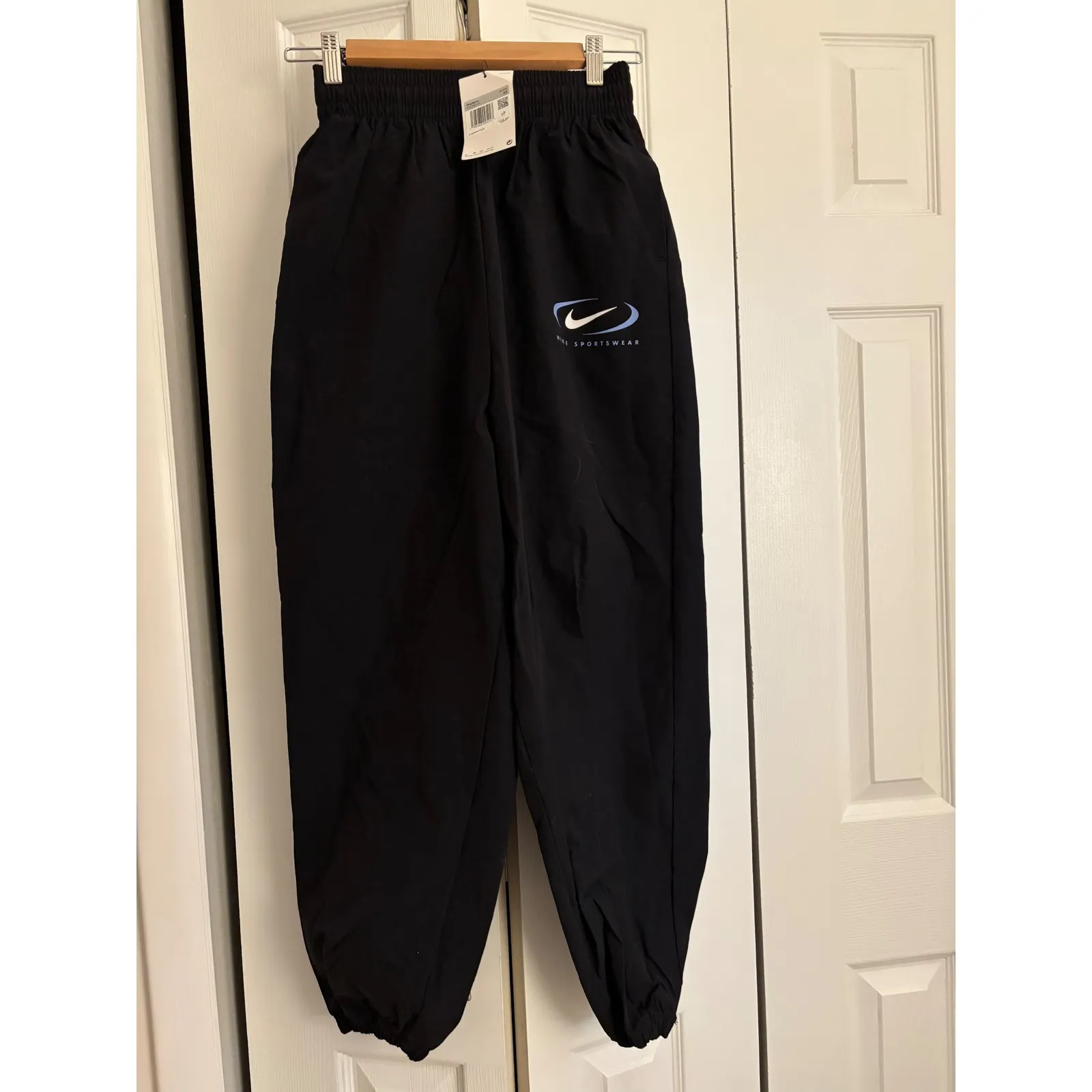 Nike Sportswear Women's Oversized Joggers – Size XS – NWT – MSRP $65 - Image 4