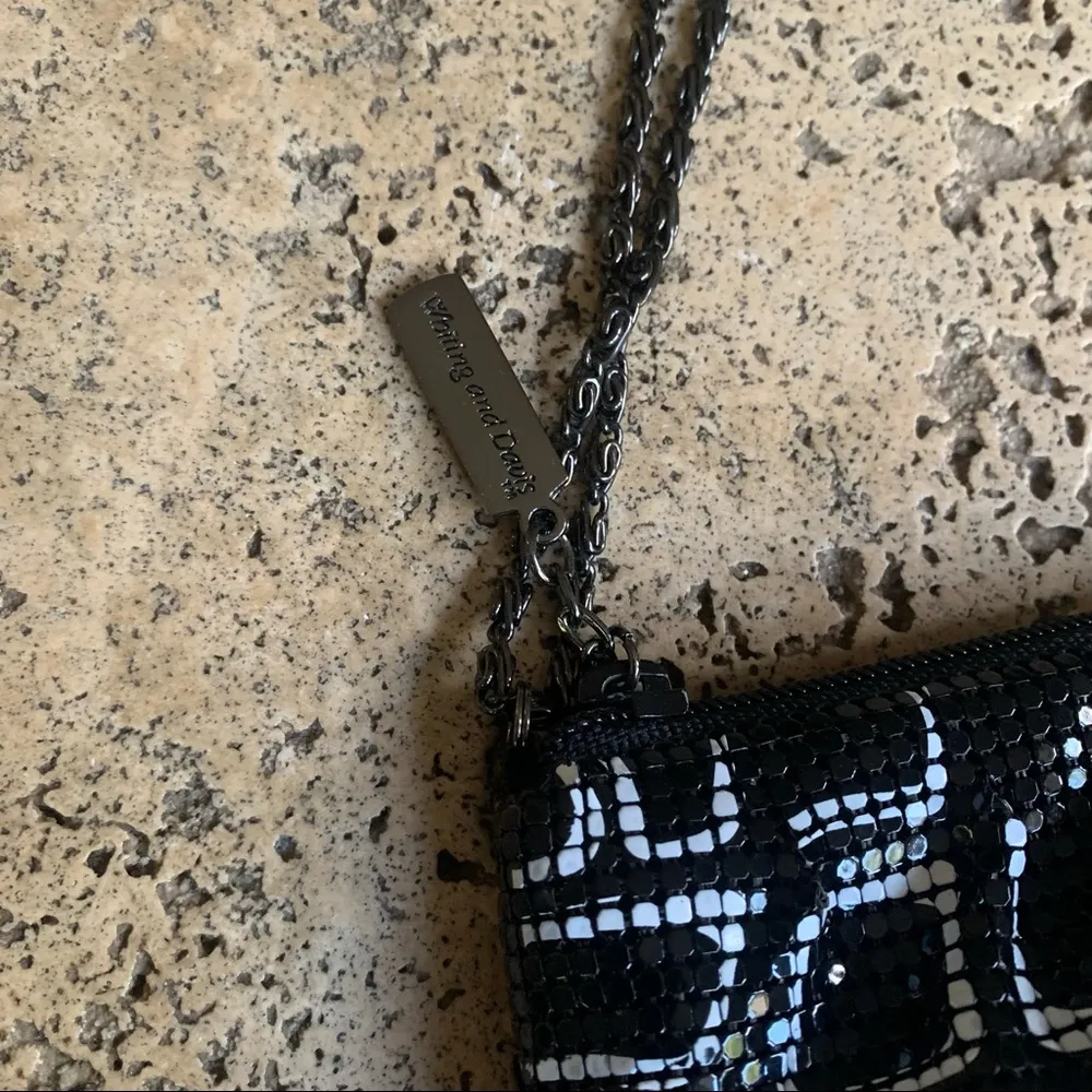 Vintage Y2K Whiting & Davis Convertible Crossbody Shoulder Black White Purse Geo - Image 7