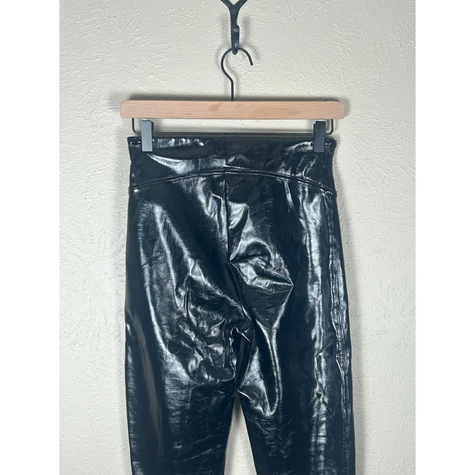 Spanx Leather Leggings Size Small Shiny Black Shapewear Grunge Moto Punk Shaping - Image 8