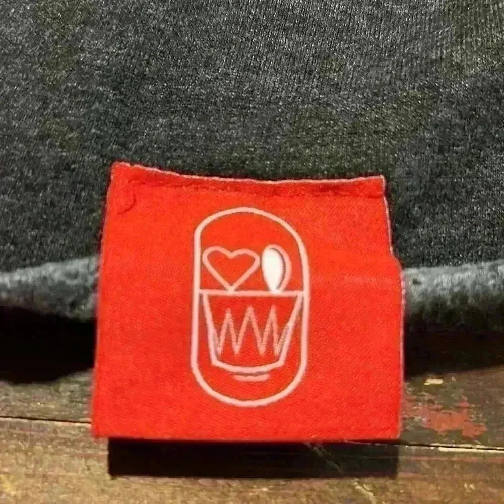 Cropped Sweater Top Broken Hardened Farmers Market Hawaii Purple Pills Medium Size undefined - Image 4