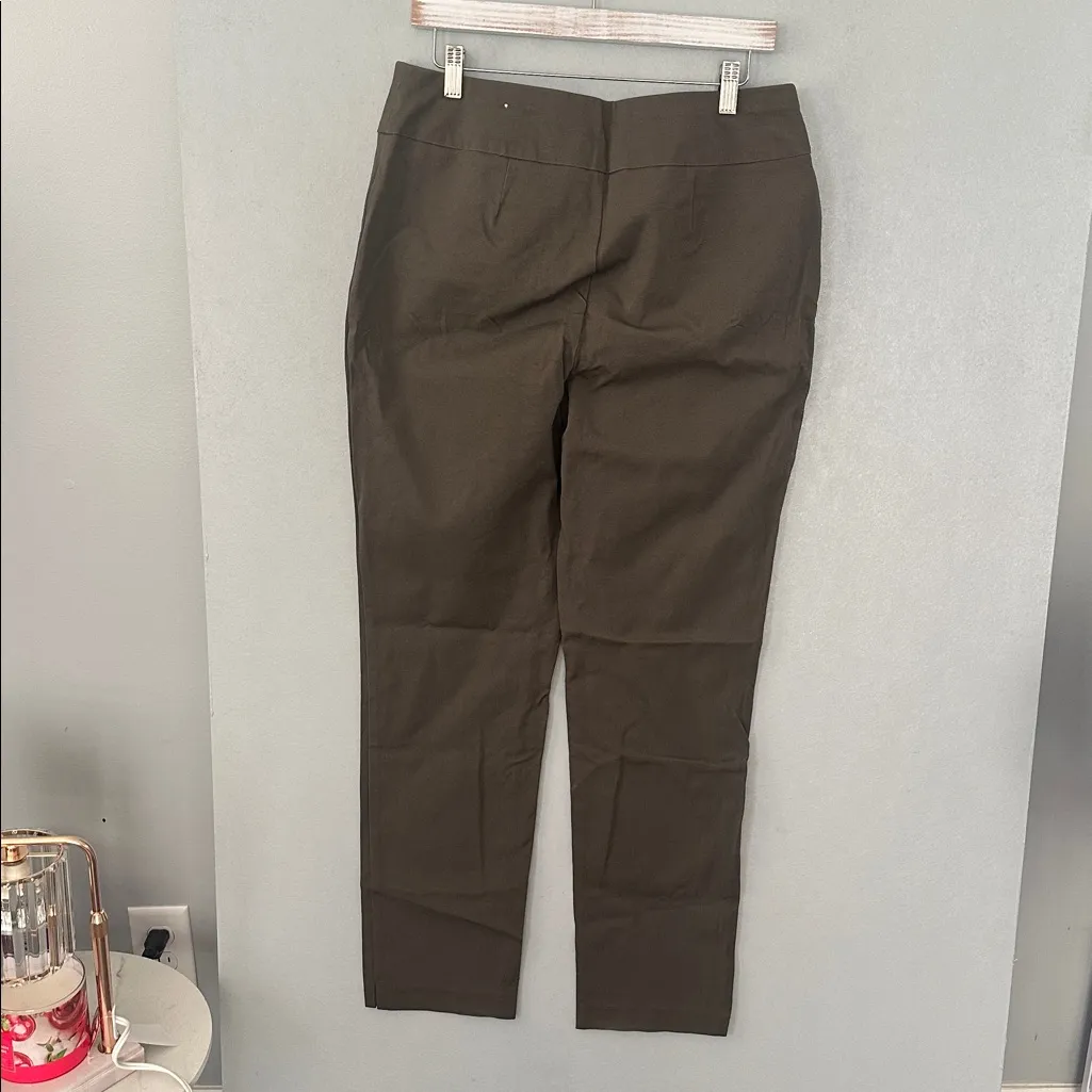 Chico's ‎ Fabulously Slimming Pants - Image 3