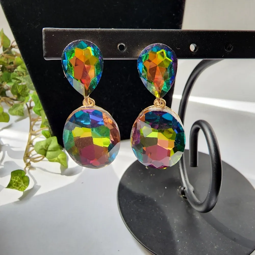 Mystic Oil Spill Crystal Drop Earrings Gold - Image 3