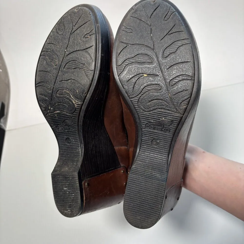 Dansko Franka Chocolate Brown Leather Buckle Ankle Bootie Wedges 40 Chunky Heels - Image 6