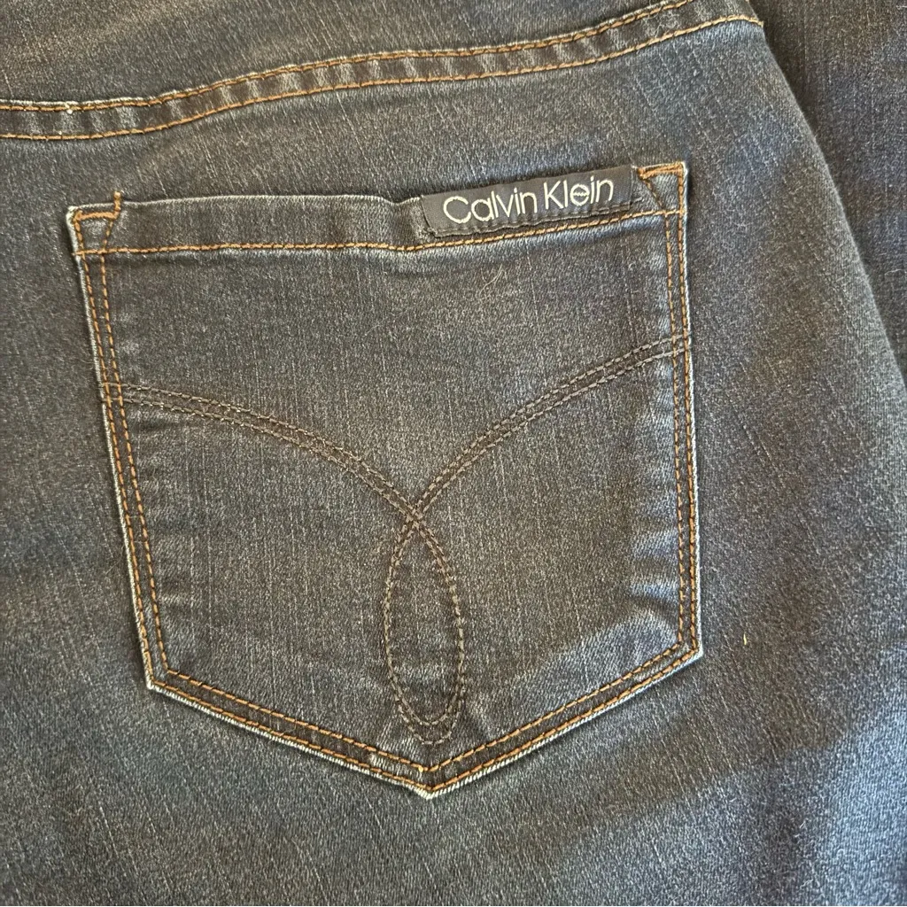 Calvin Klein Dark Wash Straight Leg Mid Rise Blue Jeans Size 8 - Image 9