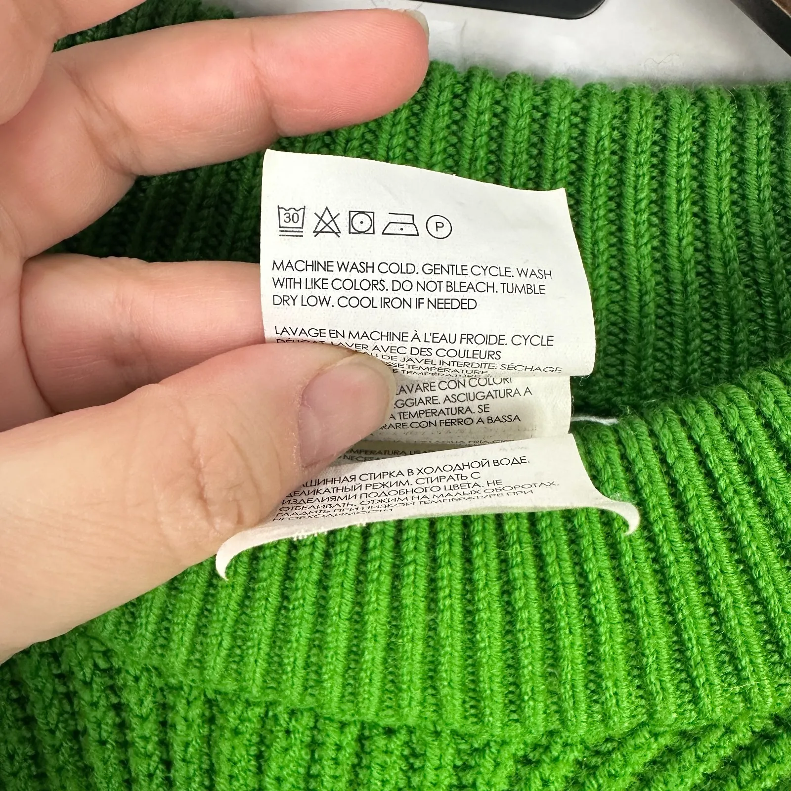 Club Monaco Oversized Chunky Knit Sweater Womens Medium Green Capsule Old Money - Image 4