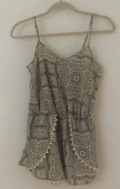 Xhiliration black and white boho print romper - Image 3