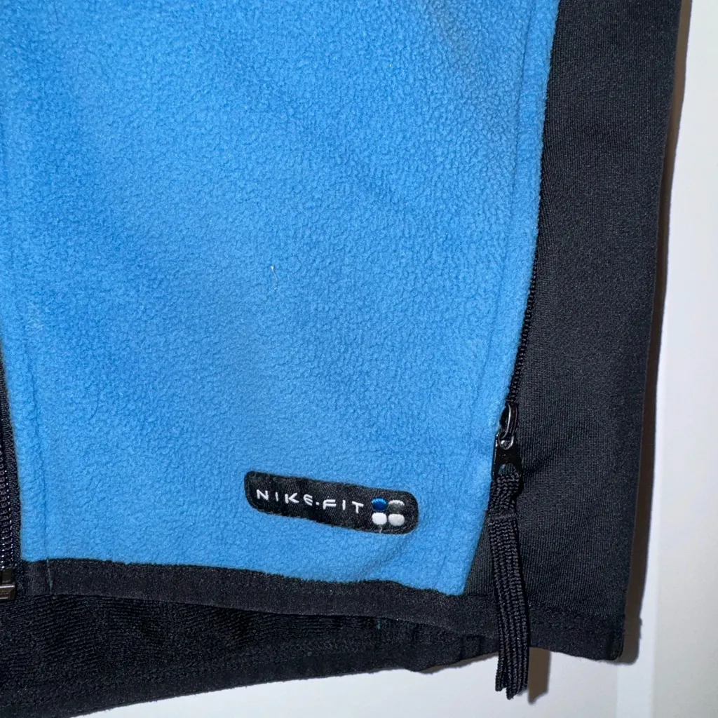 Vintage Nike Fleece Vest - Image 2
