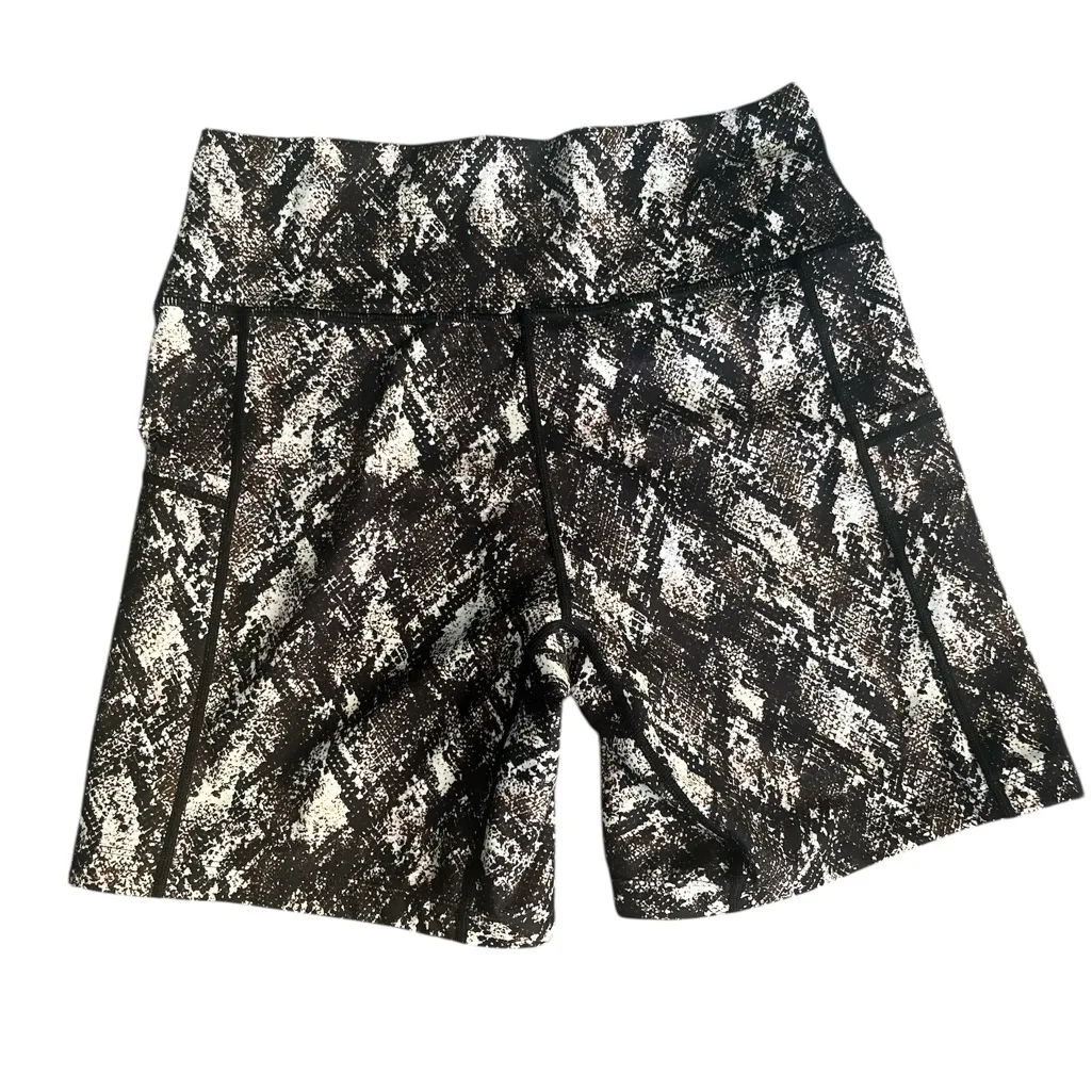 CVG Constantly Varied Gear 7” Shorts Size Medium Black - Image 3