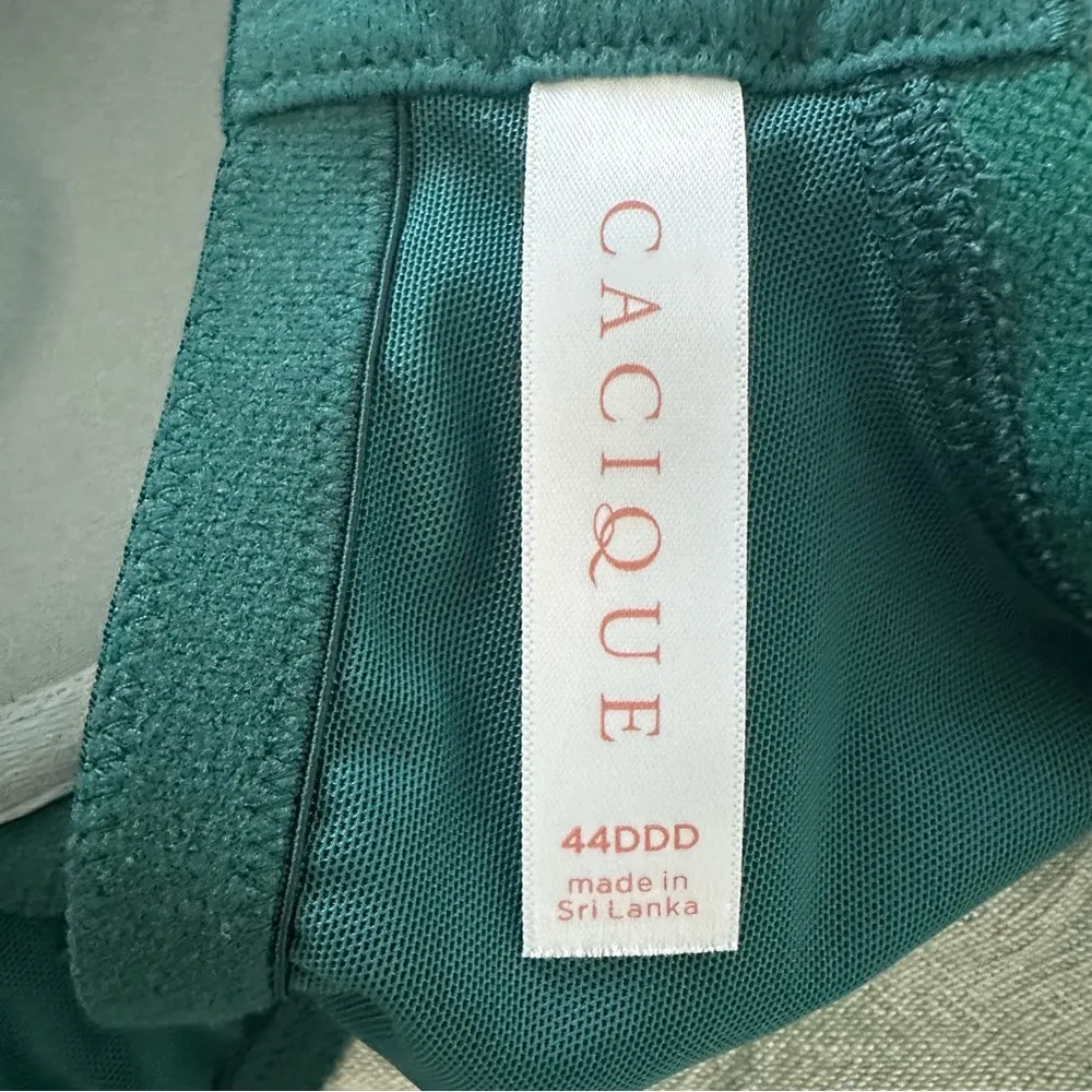 Cacique Modern Lace Covered Lightly Lined Full Coverage Boost Plunge Bra 44DDD - Image 5