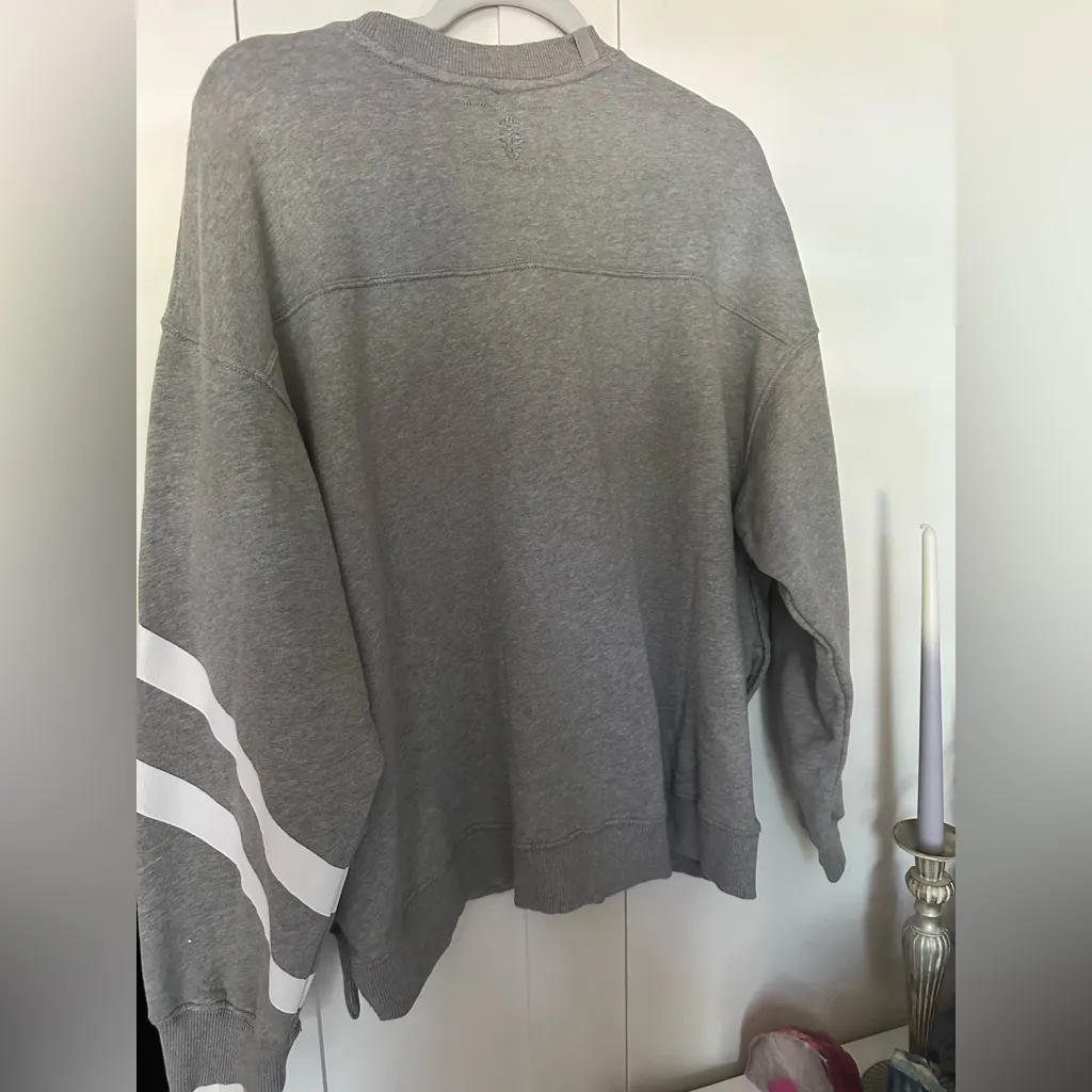 NWT Free People Movement All Star Buti Logo Pullover In Heather Grey/White Combo Gray Size M - Image 6