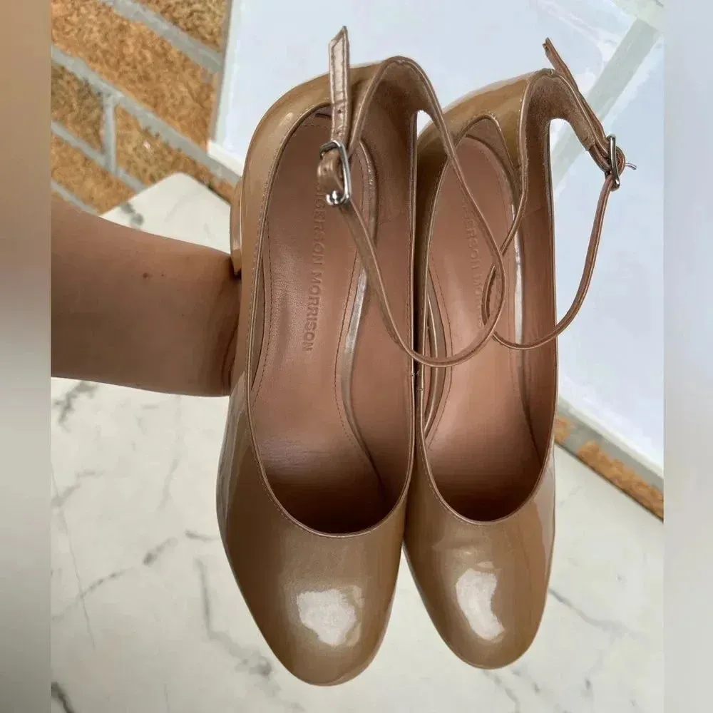 Sigerson Morrison Women's Kairos Patent Leather Mary Jane Pumps 7.5 Tan - Image 7