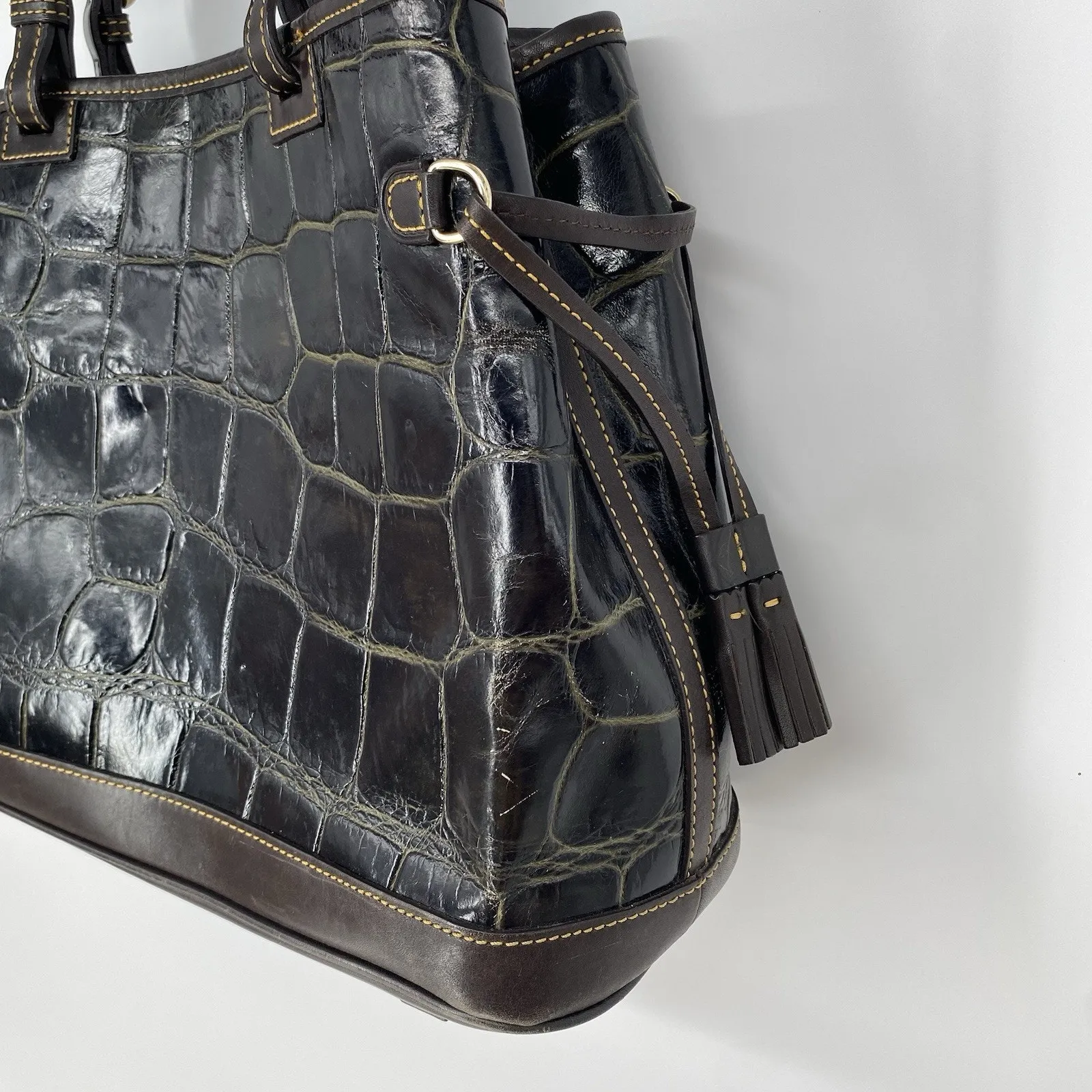 Dooney And Bourke Croco Embossed Leather Double Strap Tassel Bag Purse - Image 5