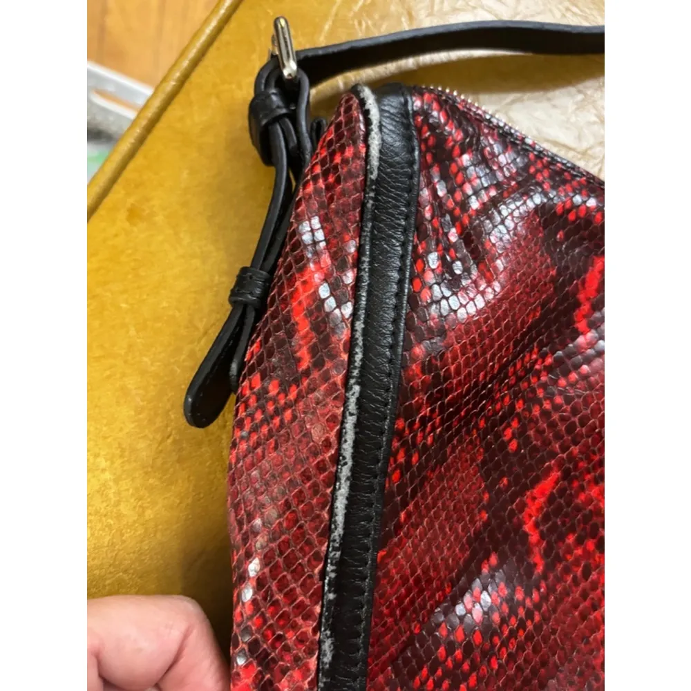 Women's Nicoli Red Snakeskin Leather Shoulder Bag - Image 7