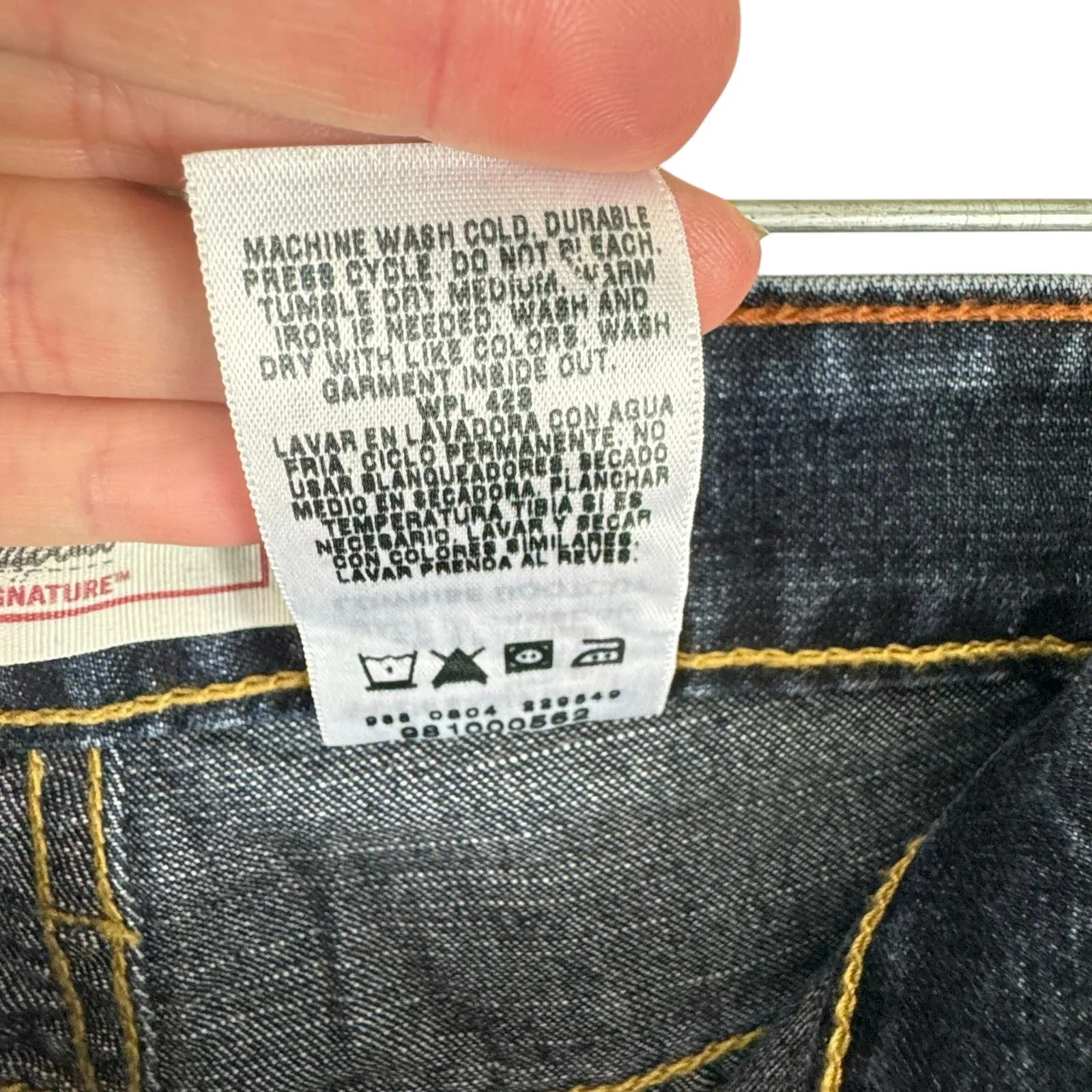 Levi‎ Strauss Signature Medium Wash Stretch Low Rise Boot Cut Jeans Junior's 17 - Image 5