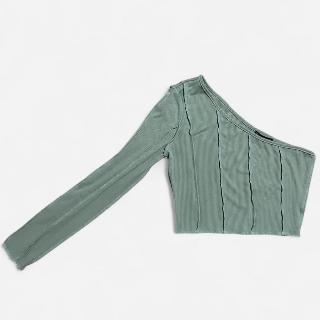 SHEIN Green One Shoulder Ribbed Long Sleeve Crop Top - Size Small - Image 3