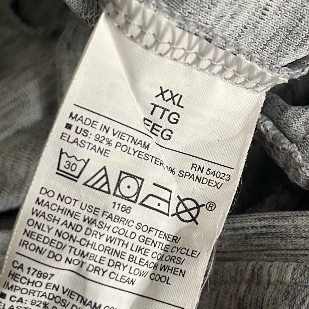 Old Navy Breathe ON V-Neck Wide-Leg Jumpsuit Womens size XXL Gray - Image 12