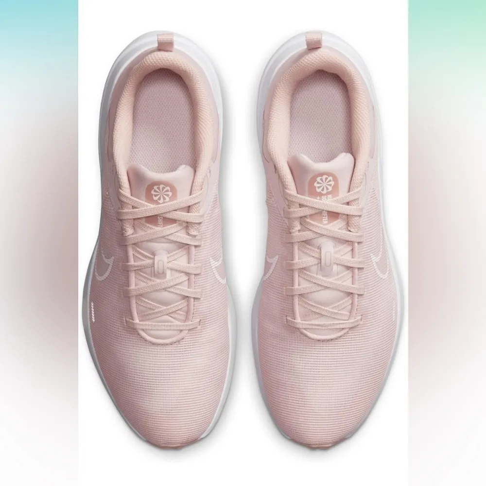 NWT  Women’s Downshifter 12 Running Shoe 9.5 - Image 5