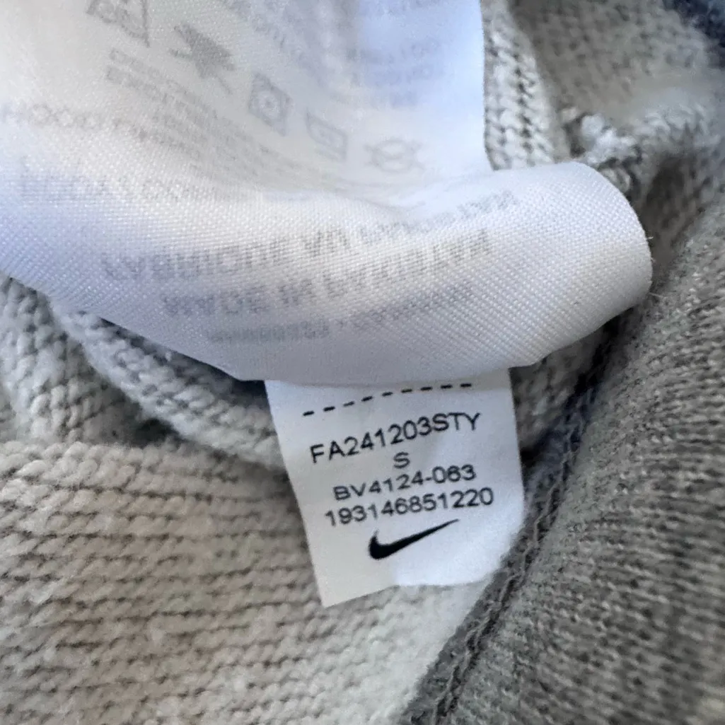 Nike Women's Size S Dark Grey Heather Essential Fleece Hoodie - Image 7