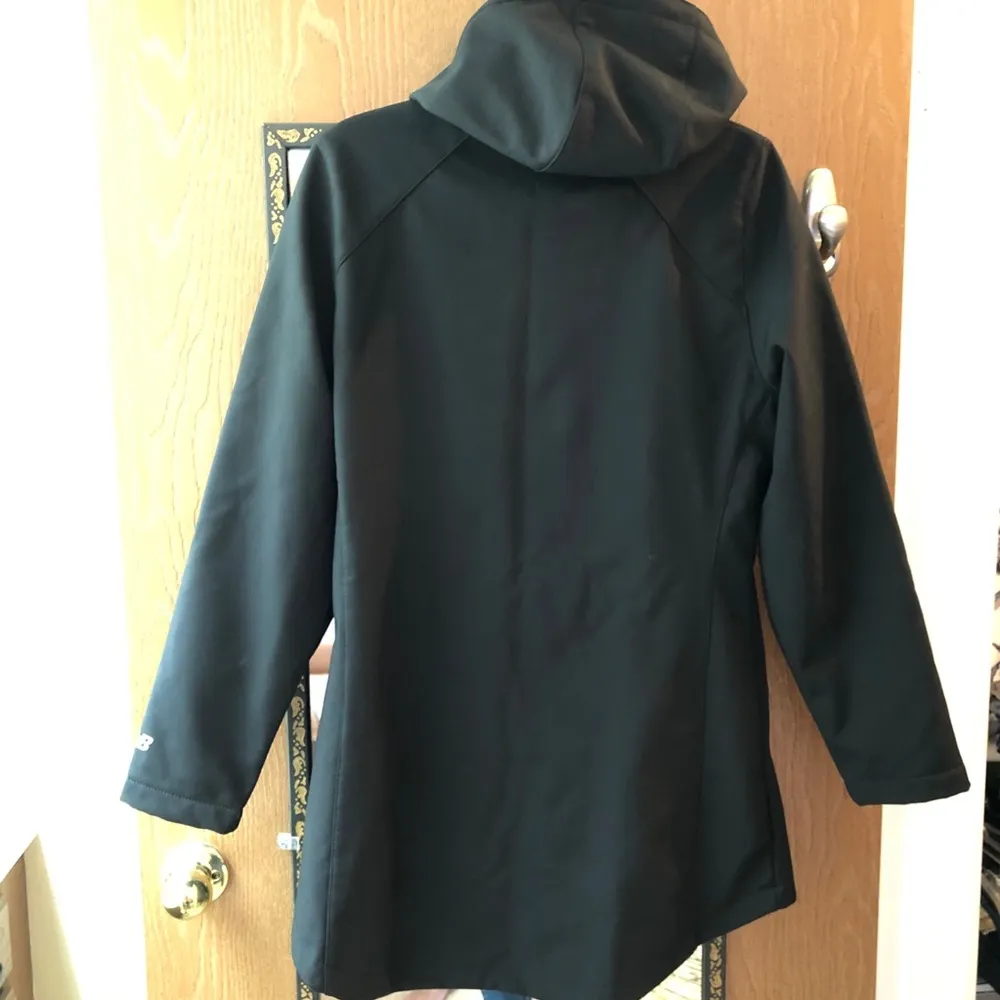 New Balance Rain/wind Jacket Hooded M - Image 4