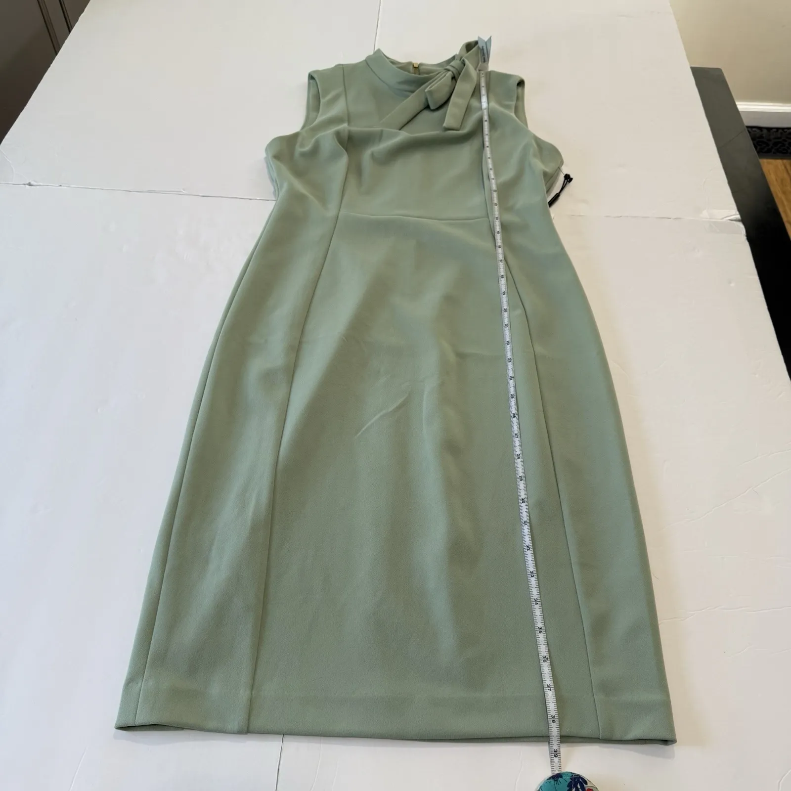 NWT Calvin Klein Green Bow High Neck Sleeveless Stretch Crepe Sheath Dress‎ 8 - Image 10