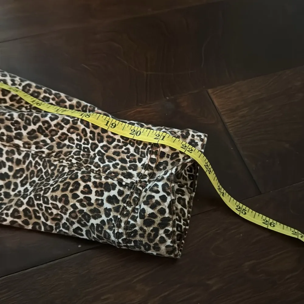 Leopard print jean jacket by LAL - Image 9