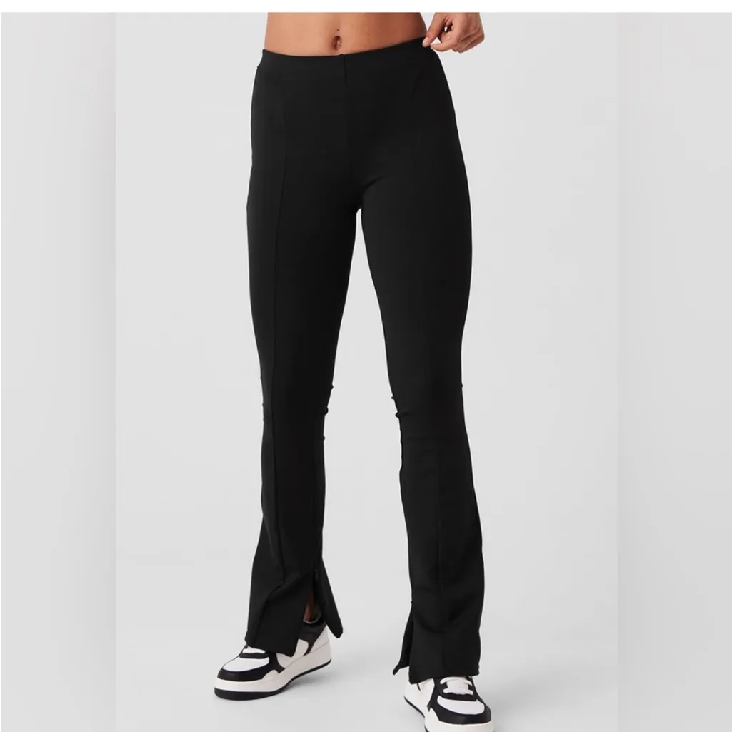 ALO Yoga Black Airtech Zip It Flare Leggings Size XXS - Image 2