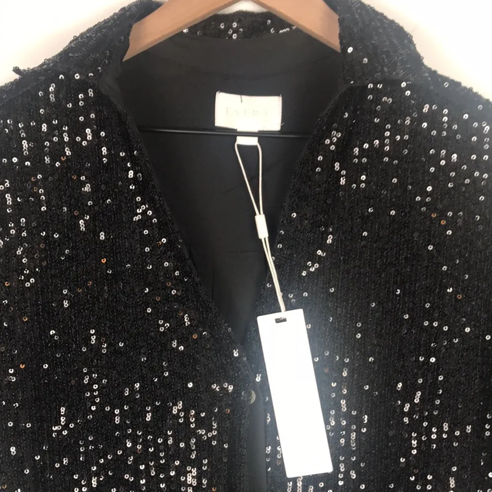Black sequined Every dress shirt size xsmall, Christmas party dress! - Image 3