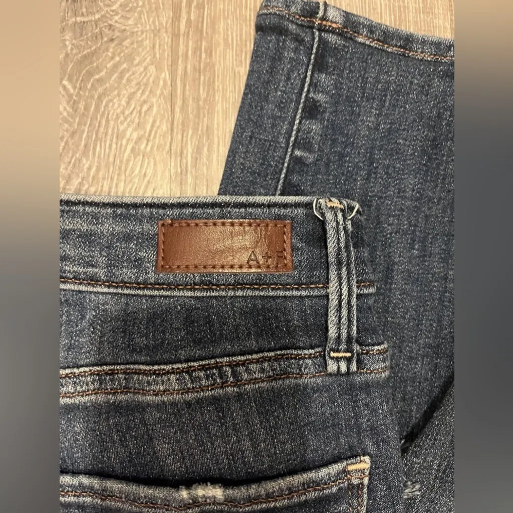 Abercrombie & Fitch Simone High Rise Super Skinny Jeans Size 27/4S Distressed - Image 5