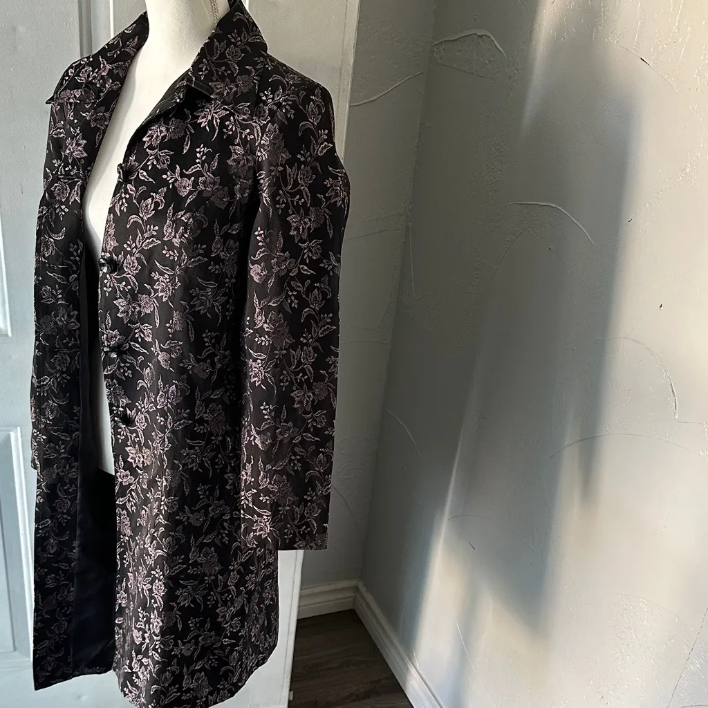 Vintage Notations Floral Longline Blazer – Elegant 90s Statement Piece - Image 5