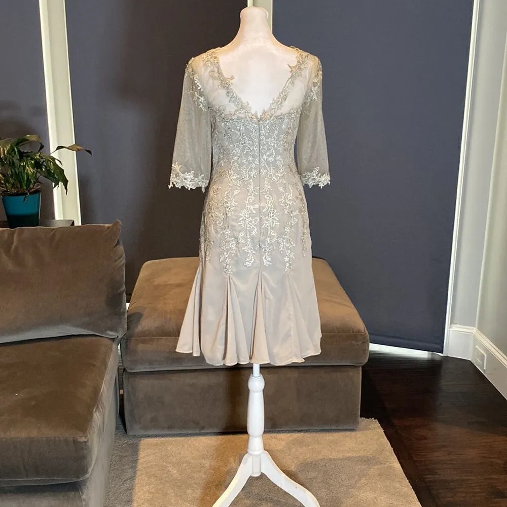 Women’s Short Gray Dress Ruffle Skirt Zip Up Back Size XS - Image 5