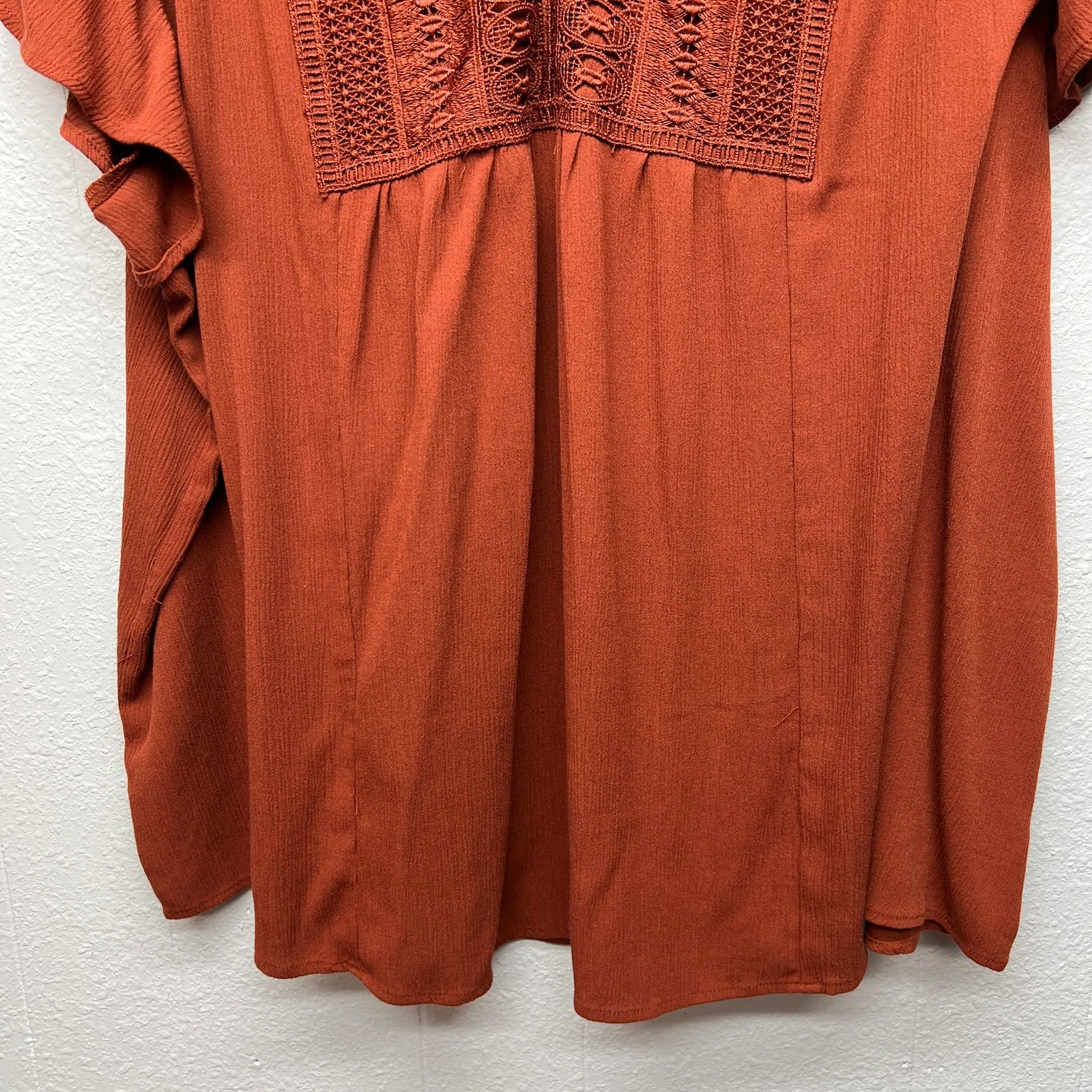 Torrid Top Womens 5X Gauzy Minimalist Boho Modest Mature Relaxed Comfort - Image 4