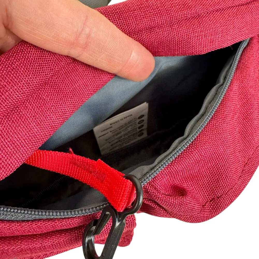 Waterfly NWOT Red 100% Nylon Utility Water Resistant Adjustable Fanny Pack - Image 4