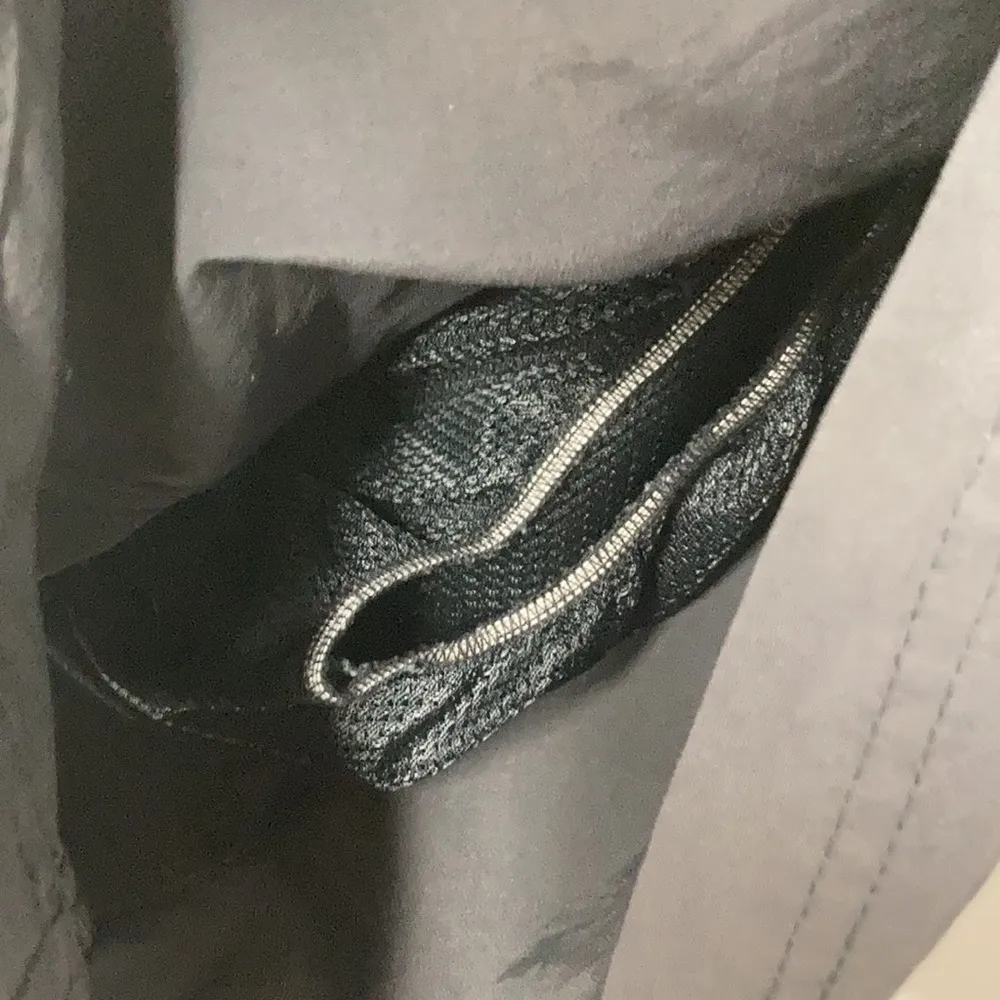 L.L. Bean‎ Athletic shorts size XS Black - Image 6