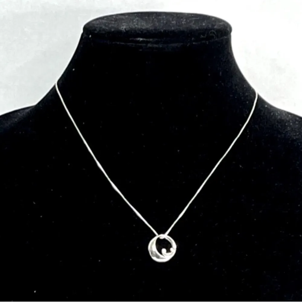 Sterling silver I love you to the moon and back necklace NWT 18in - Image 3