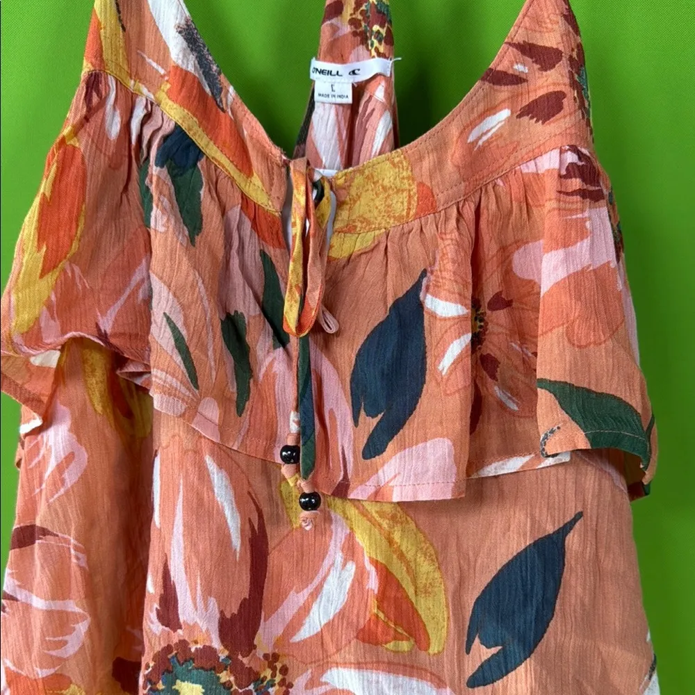 O'Neill Orange and Pink Ruffled Tie Front Tank Top - Image 10