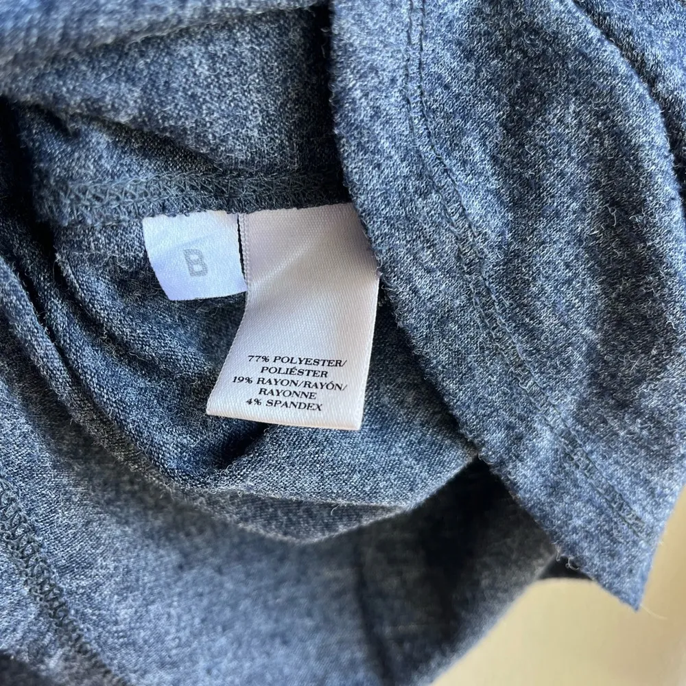 Ann Taylor navy long sleeve tee - Image 5