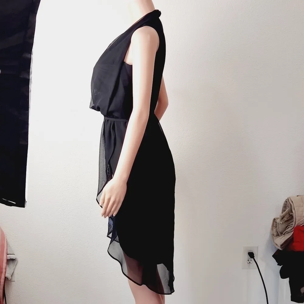 SIMPLY Vera Vera Wang Black Mock Wrap Party Dress W/ Uneven Hem Size: X-Small - Image 5