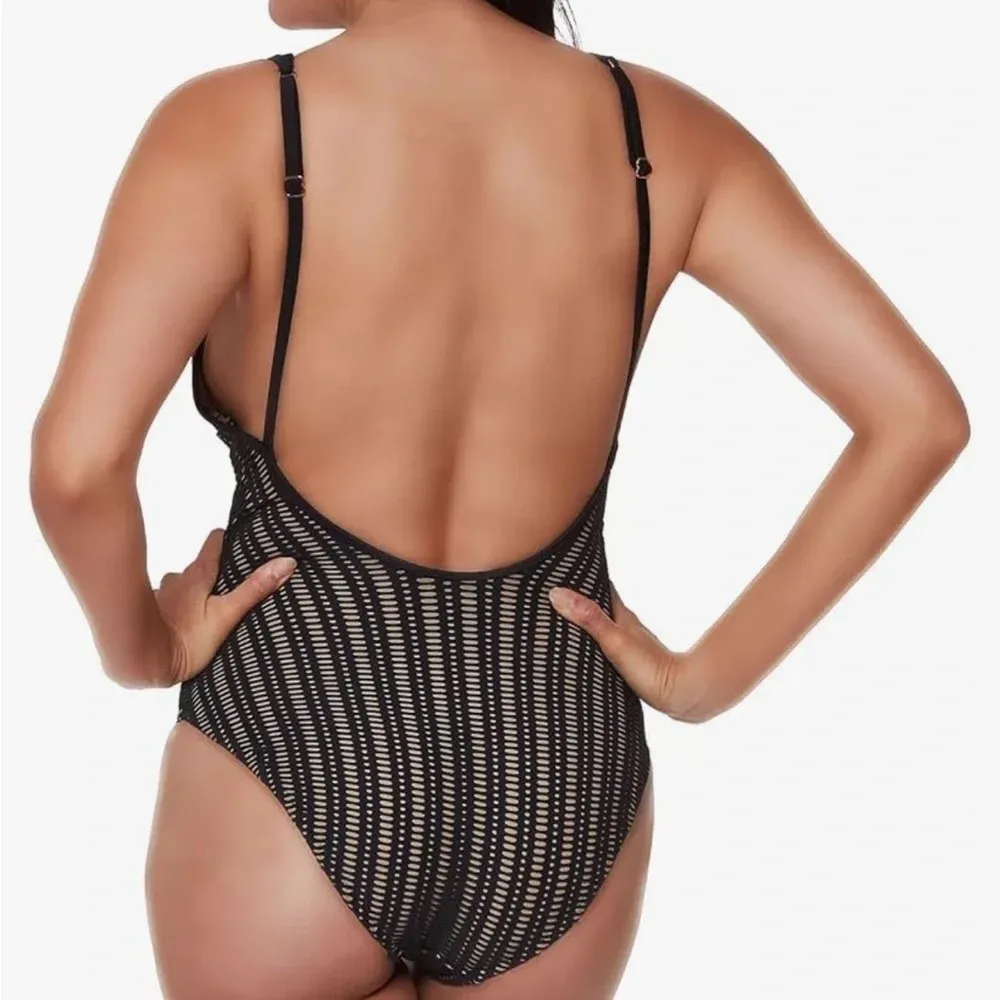 Bar‎ III Plunging Crochet One-Piece Swimsuit  Black Small - Image 2