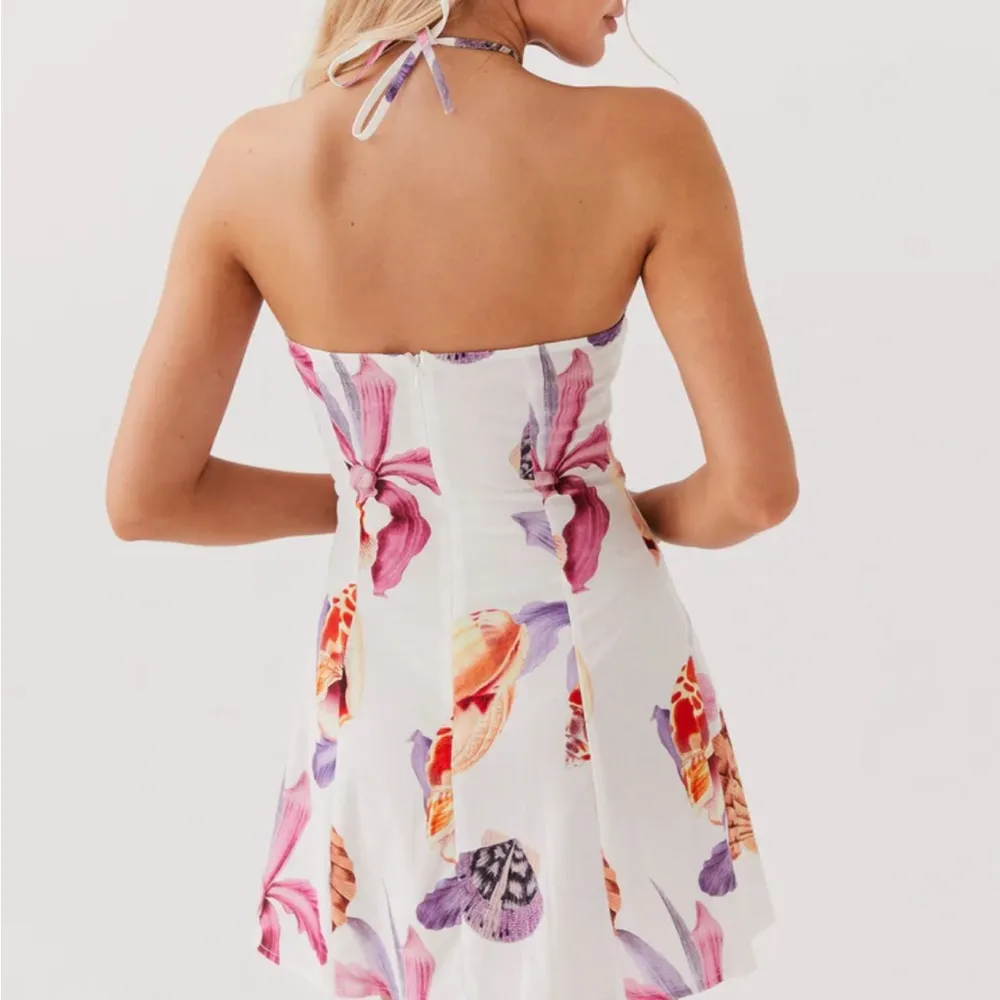 Hamptons haven linen halter mini dress - Image 3