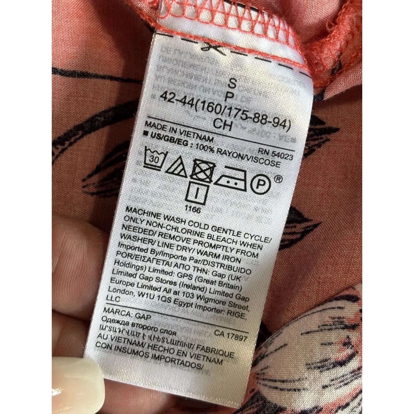 Gap Orange/Black/White Floral Blouse 3/4 Sleeve Size S‎ Pleated Button Up - Image 8