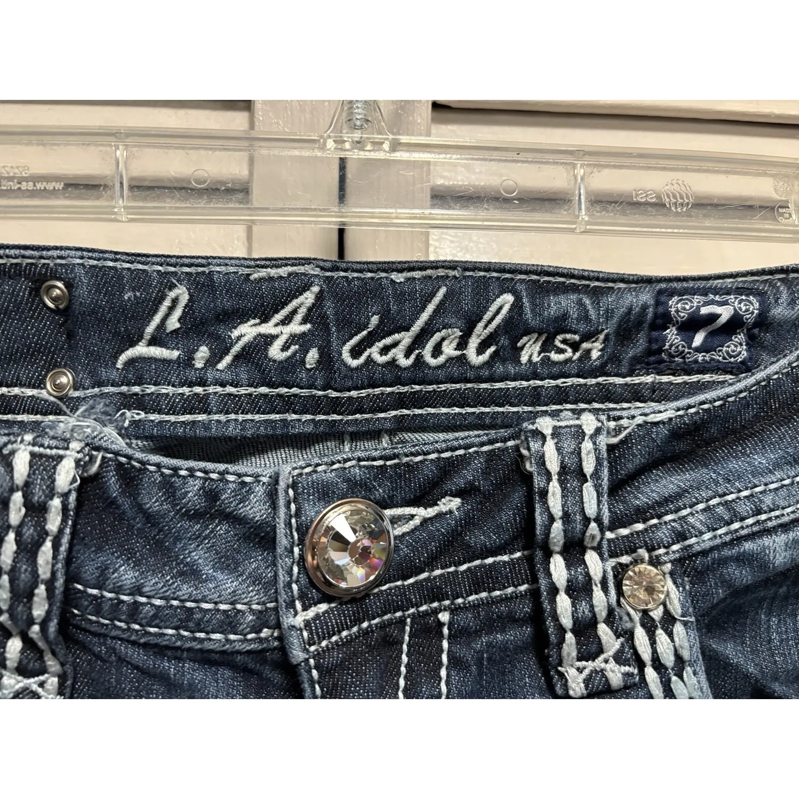 L.A.‎ Idol Med Wash Straight Denim Jeans Gems/Embroidery Logo Size 7 Low Crop Blue - Image 3