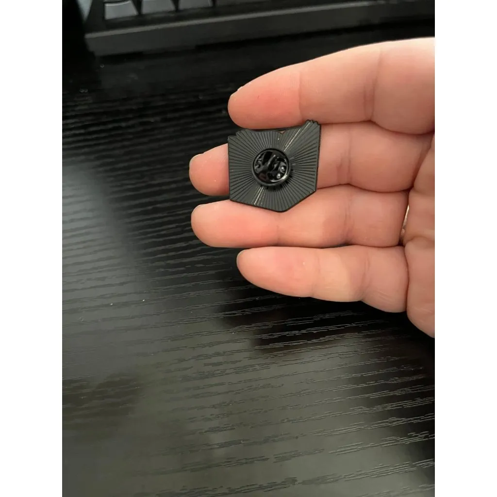 Enamel Pin mean girls burn book - Image 2