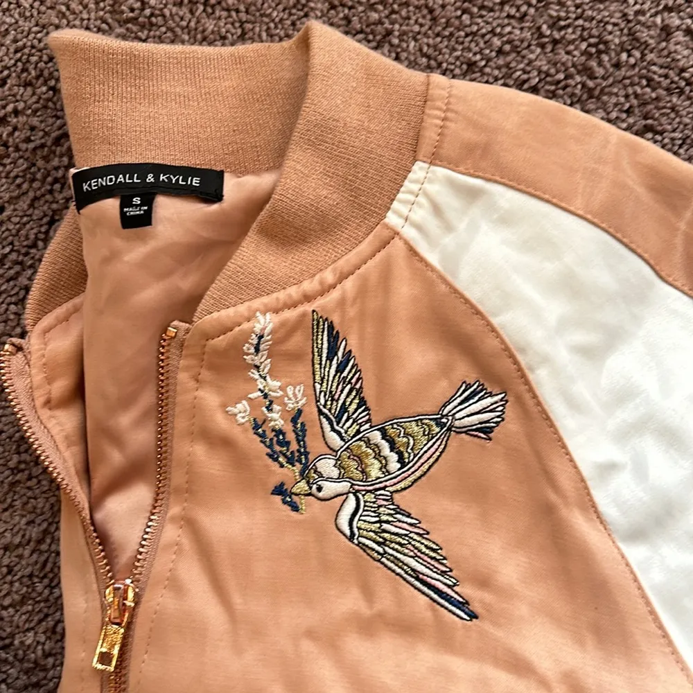 Kendall & Kylie pink white Malibu and embroidered size small track jacket bundle - Image 4