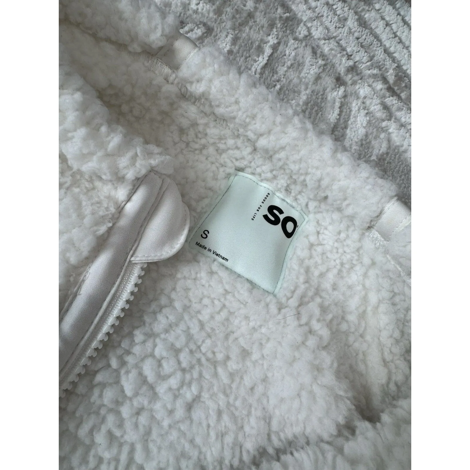 New Juniors' SO® Sherpa High Pile Oversize Quarter-Zip Pullover White Size S - Image 7