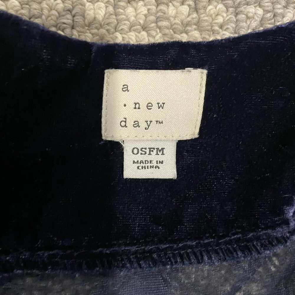 A New Day Cardigan Women's One Size Velvet Navy Blue Open Front Floral Sweater - Image 2