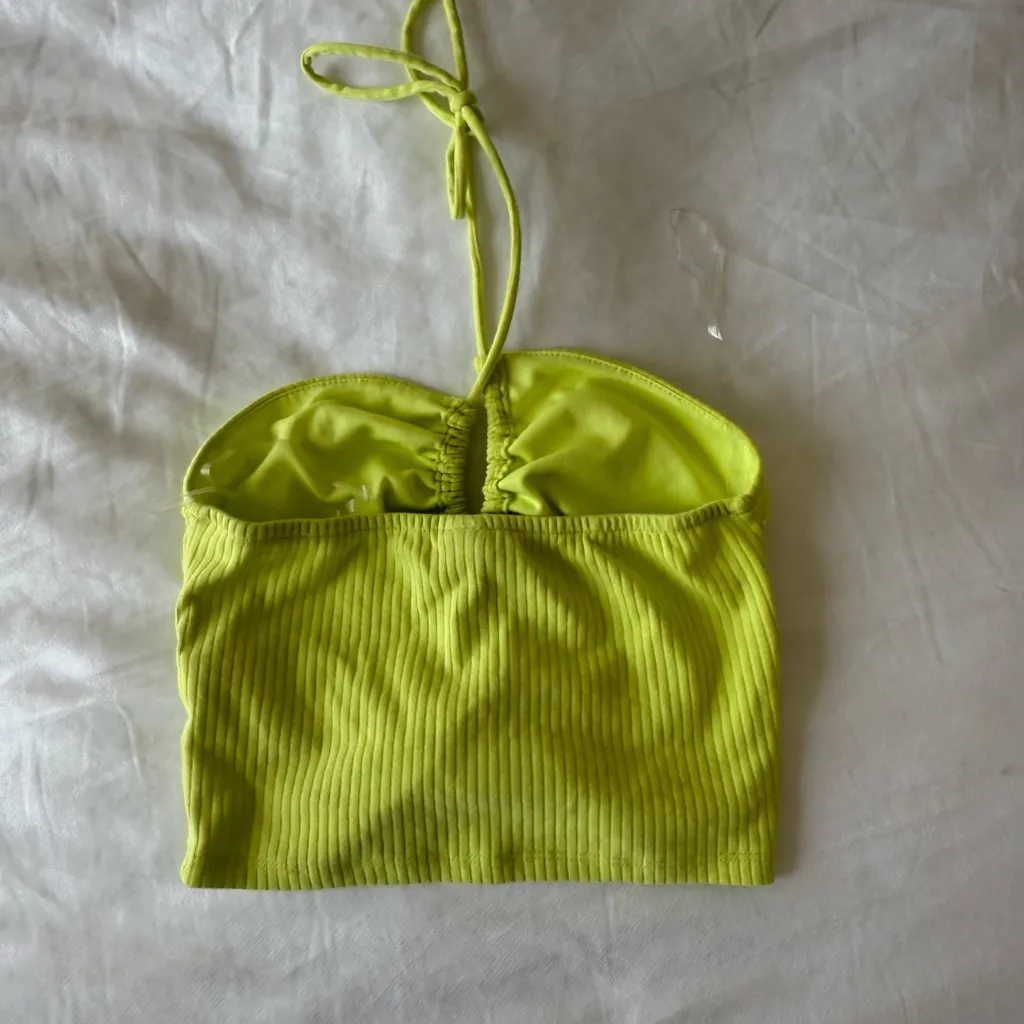 Wild Fable  lime green crisscross keyhole cropped halter top - Image 3