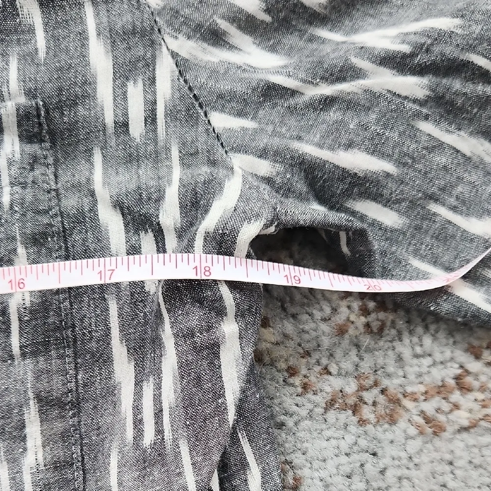 Vintage Toni Todd Short Sleeve Button Down Blouse Gray White Size undefined - Image 3